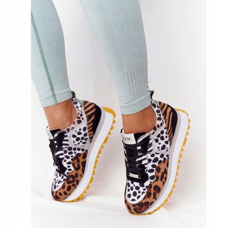 Semišové sportovní boty na platformě GOE HH2N4003 hnědé bílý hnědý černá 2 Semišové sportovní boty na platformě GOE HH2N4003 hnědé bílý hnědý černá 2