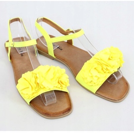 Žluté sandály pro ženy s květinami PA-370 Yellow žluť 1