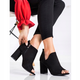 Jarní otevřené boty VINCEZA černý 2