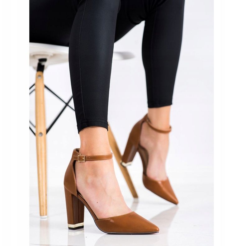 Diamantique Stylová čerpadla ve Spitzu hnědý 1