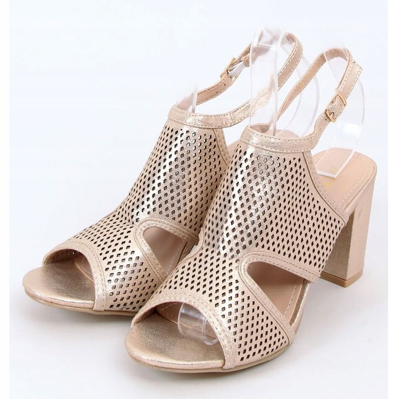 Zlaté sandály na vysokém podpatku F1877 Gold zlatý 1 Zlaté sandály na vysokém podpatku F1877 Gold zlatý 1