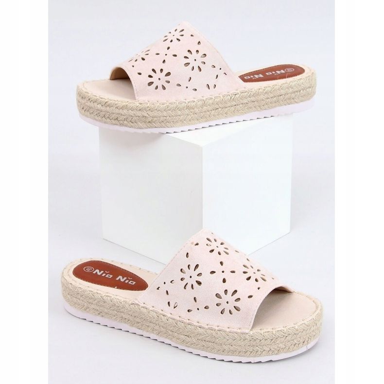 Béžové prolamované pantofle espadrilky 99-62A Béžové béžový 1 Béžové prolamované pantofle espadrilky 99-62A Béžové béžový 1