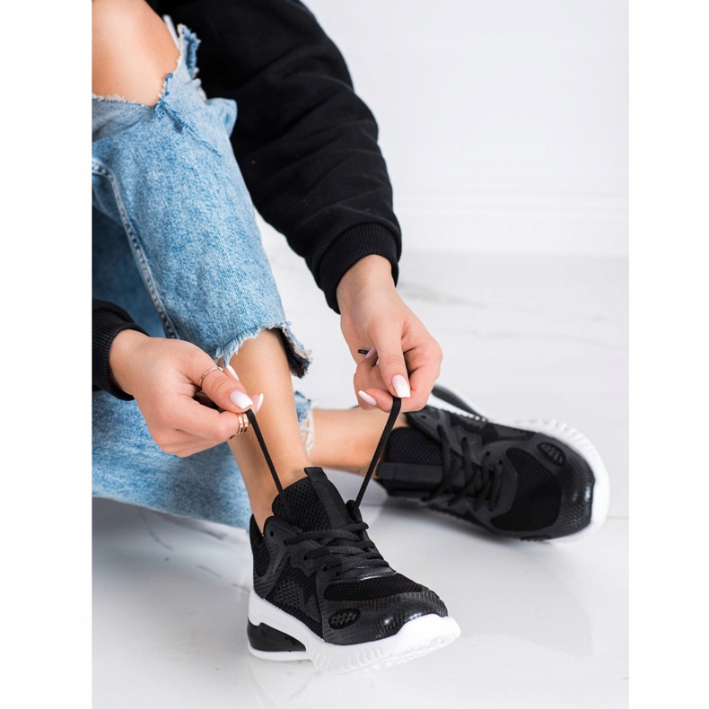 SHELOVET Prolamované sportovní boty černá 1