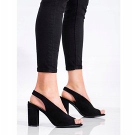 S. BARSKI Vestavěné sandály S.BARSKI černá 1