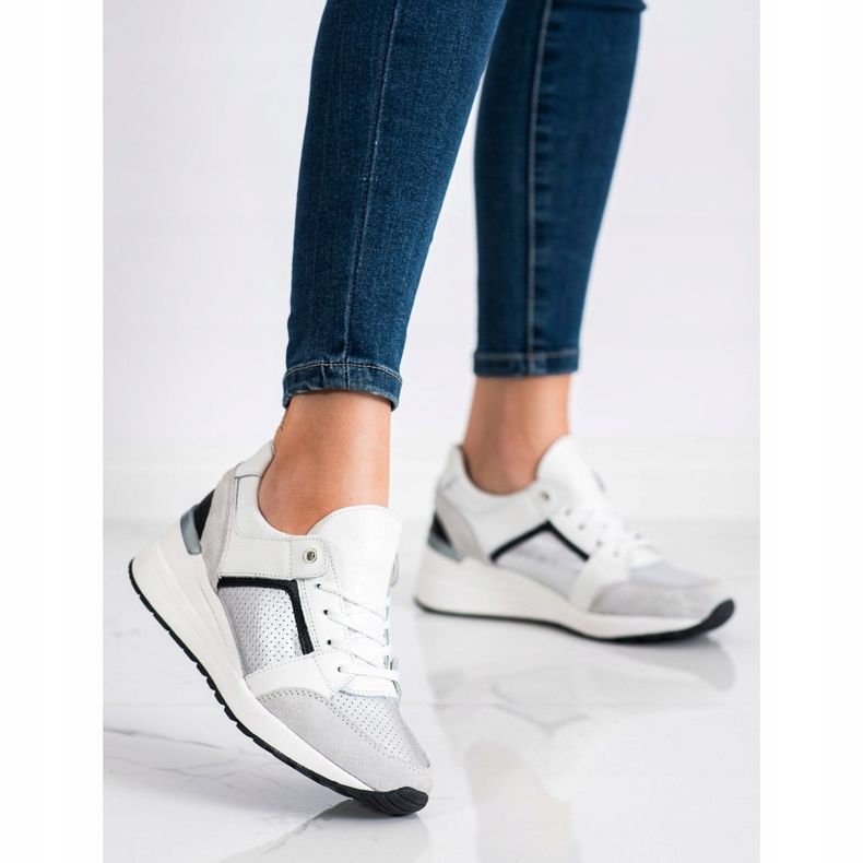 Goodin Bílé a stříbrné kožené tenisky bílý černá stříbrný šedá 1