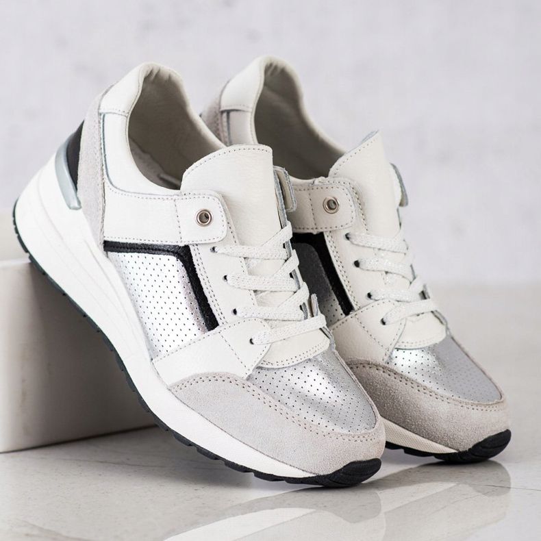 Goodin Bílé a stříbrné kožené tenisky bílý černá stříbrný šedá 2 Goodin Bílé a stříbrné kožené tenisky bílý černá stříbrný šedá 2