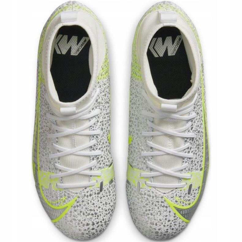 Kopačky Nike Mercurial Superfly 8 Academy FG / MG Junior CV1127 107 stříbro 1