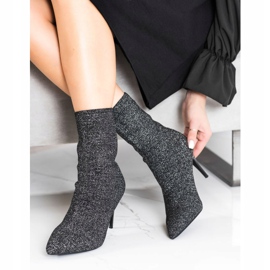 Sabatina Jarní kozačky na vysokém podpatku černá 1