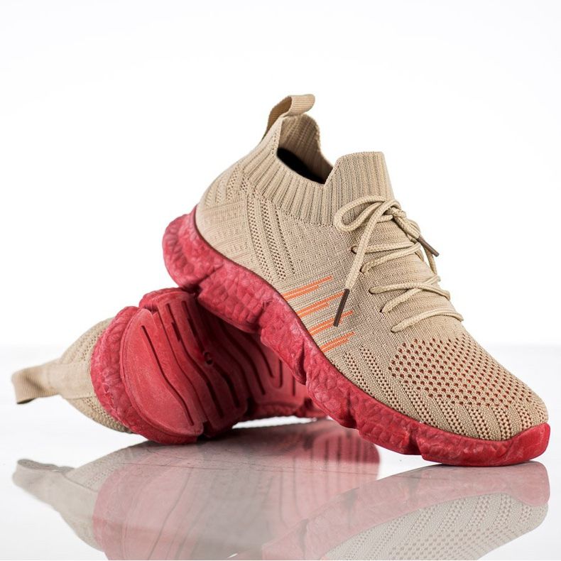 SHELOVET Prolamované tenisky na platformě béžový 1