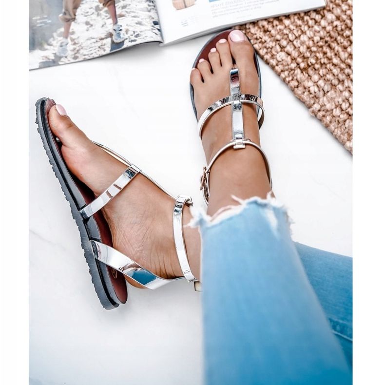Lu Boo Stříbrné zrcadlové sandály Roman Japanese Lento stříbrný 3