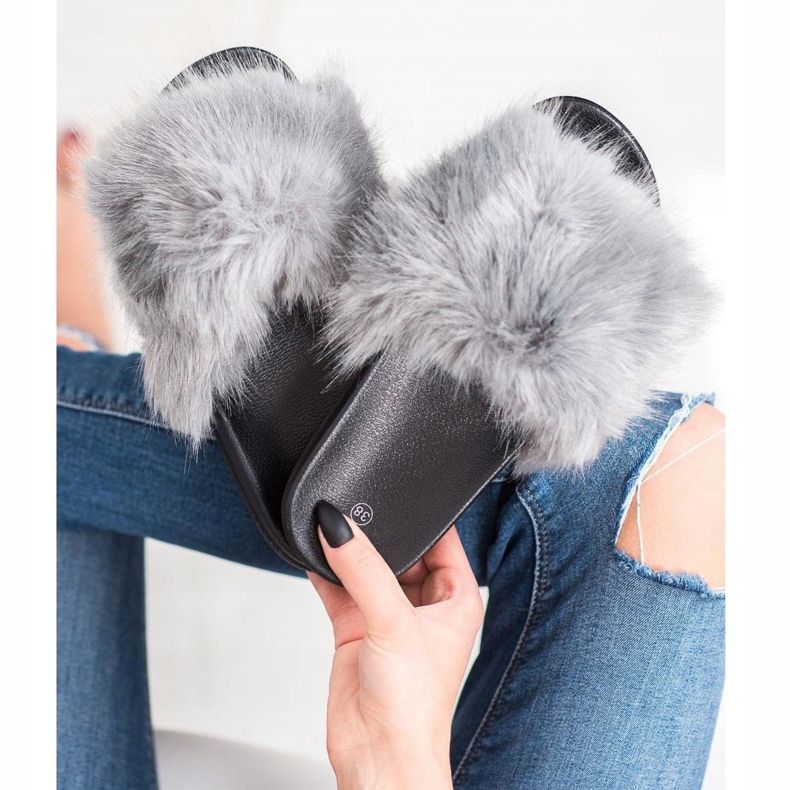 SHELOVET Pohodlné kožešinové pantofle šedá 2
