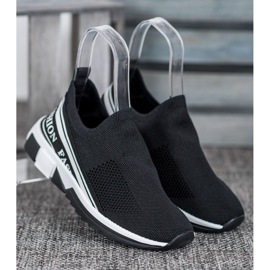 SHELOVET Prolamovaná móda Slipony bílý černý 1