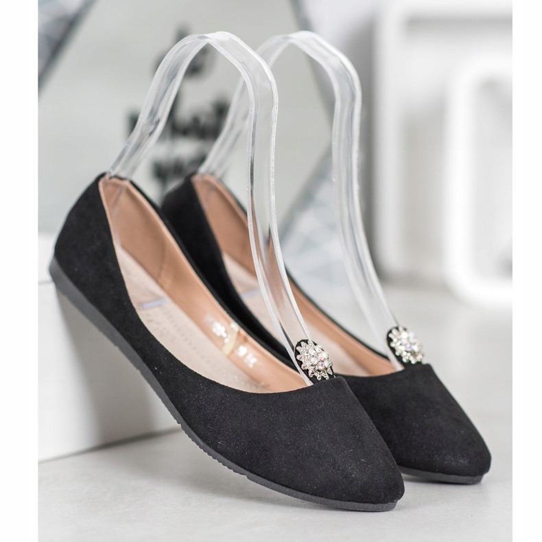 Černé balerínky s ozdobou VINCEZA černá 1