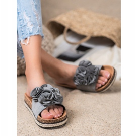 Pohodlné pantofle s květinami VINCEZA šedá 1 Pohodlné pantofle s květinami VINCEZA šedá 1