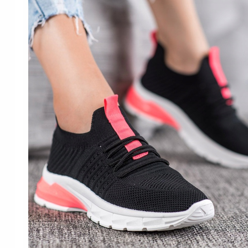 Bella Paris Prolamované tenisky černá 1