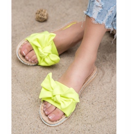 SHELOVET Stylové žluté pantofle žlutá 2