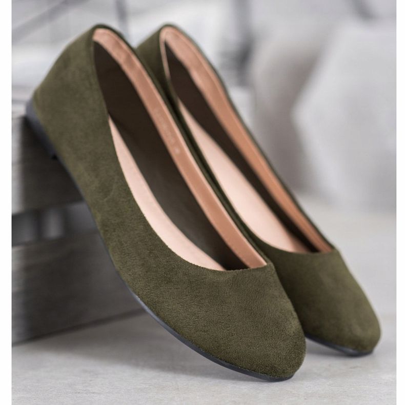 Best Shoes Semišové balerínky zelený 1