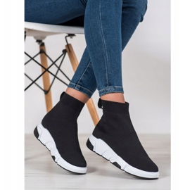 SHELOVET Sportovní obuv Přes kotník černá 1