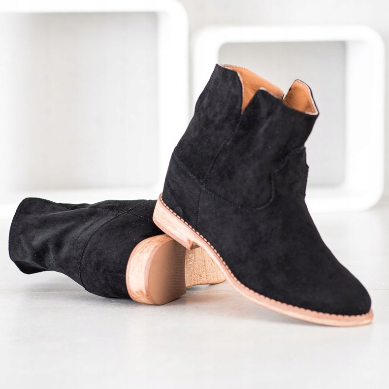 Bella Paris Semišové kovbojské boty černý 1