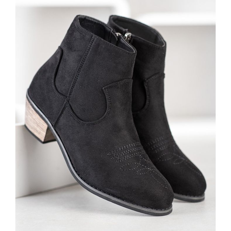 Best Shoes Boty Na Nízkém Postu černý 1