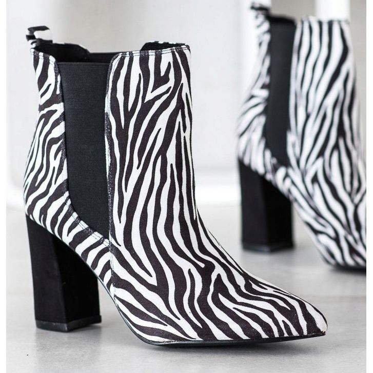 Corina Zebra Print Boot bílý černá 1