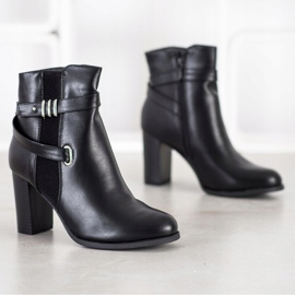 Queen Vivi Boty s ozdobnými pruhy černý 1