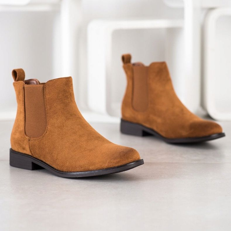 Ideal Shoes Semišové boty Chelsea hnědý 1