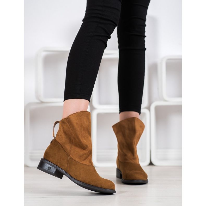 Weide Boty se širokým svrškem hnědý žlutá 1 Weide Boty se širokým svrškem hnědý žlutá 1