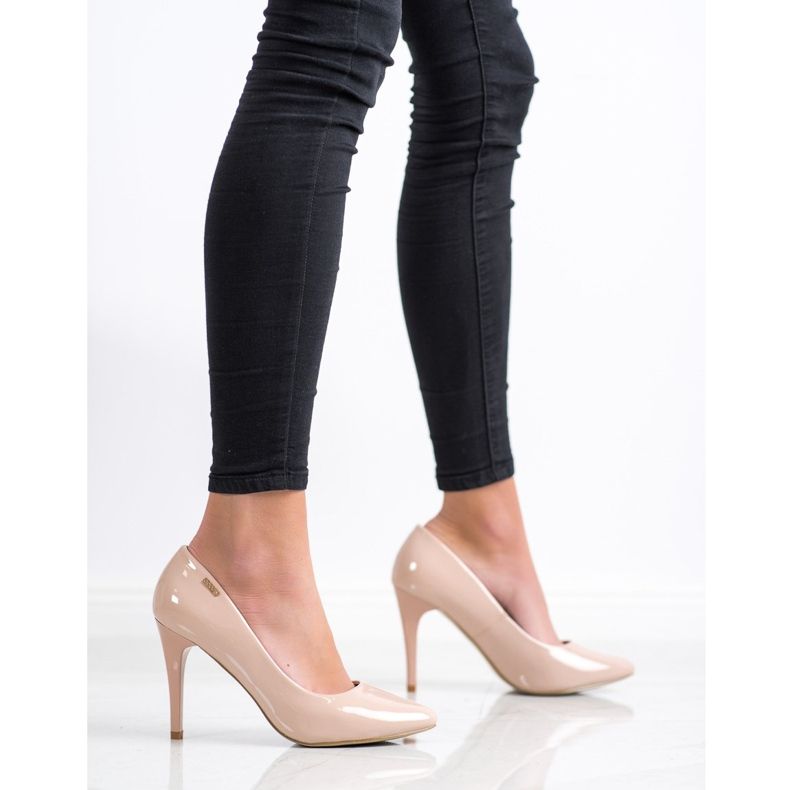 Goodin Lakovaná čerpadla béžový růžový 2