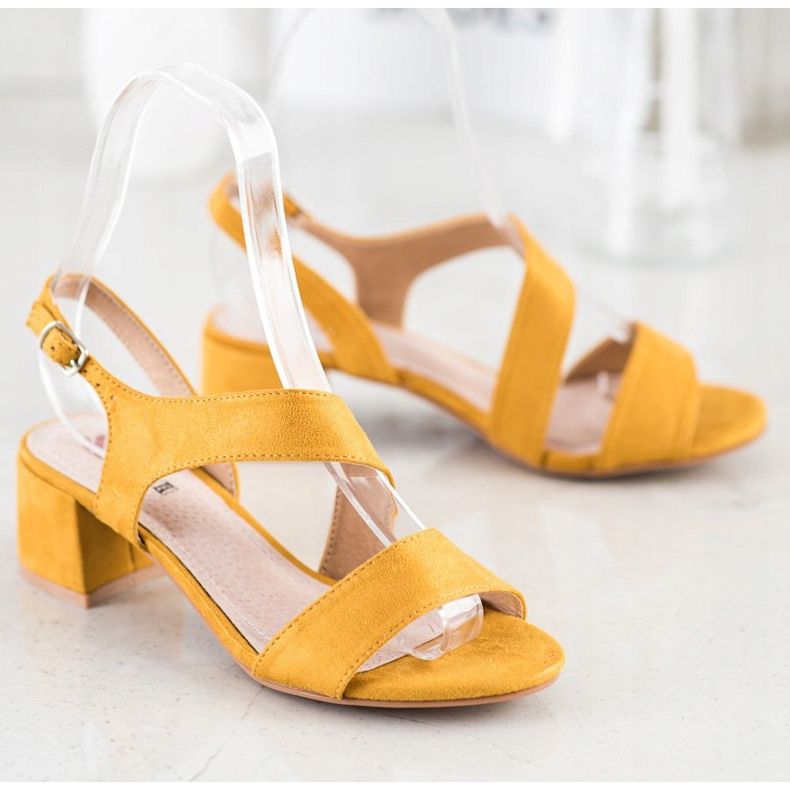 Kylie Žluté sandály na nízkém pruhu žlutá 2