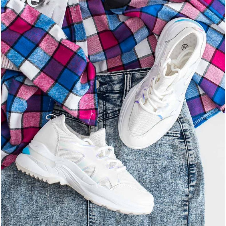 SHELOVET Jarní tenisky s efektem holo bílý 1