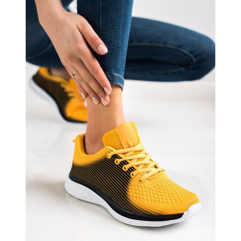 Bona Lehké sportovní tenisky černá žlutá 2