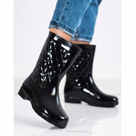 SHELOVET Stylové prošívané holínky černá 2 SHELOVET Stylové prošívané holínky černá 2
