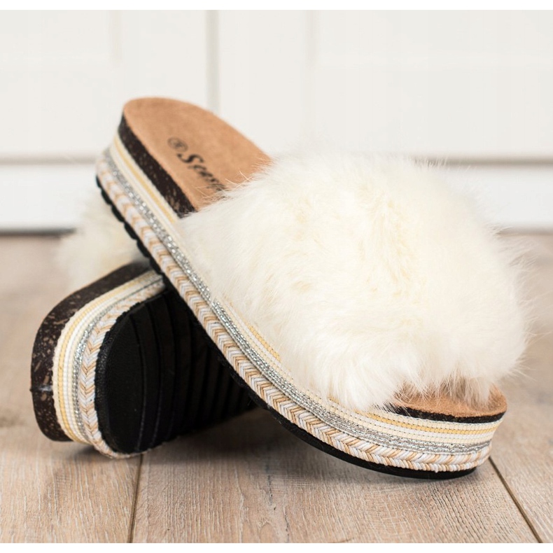 Seastar Módní pantofle na dekorativní platformě bílý 1