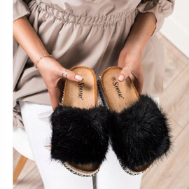 Seastar Módní pantofle na dekorativní platformě černý 2