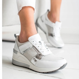 Kožené tenisky s třpytkami VINCEZA bílý stříbro 2