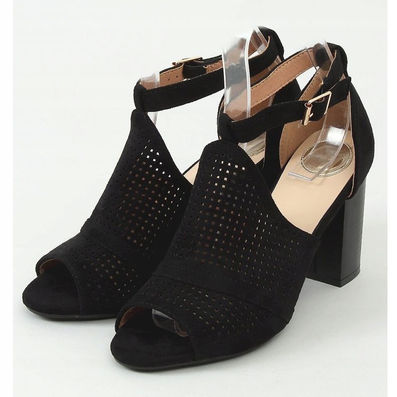 Černé sandály na podpatku s otevřenou špičkou CZ-10220 Black černý 1