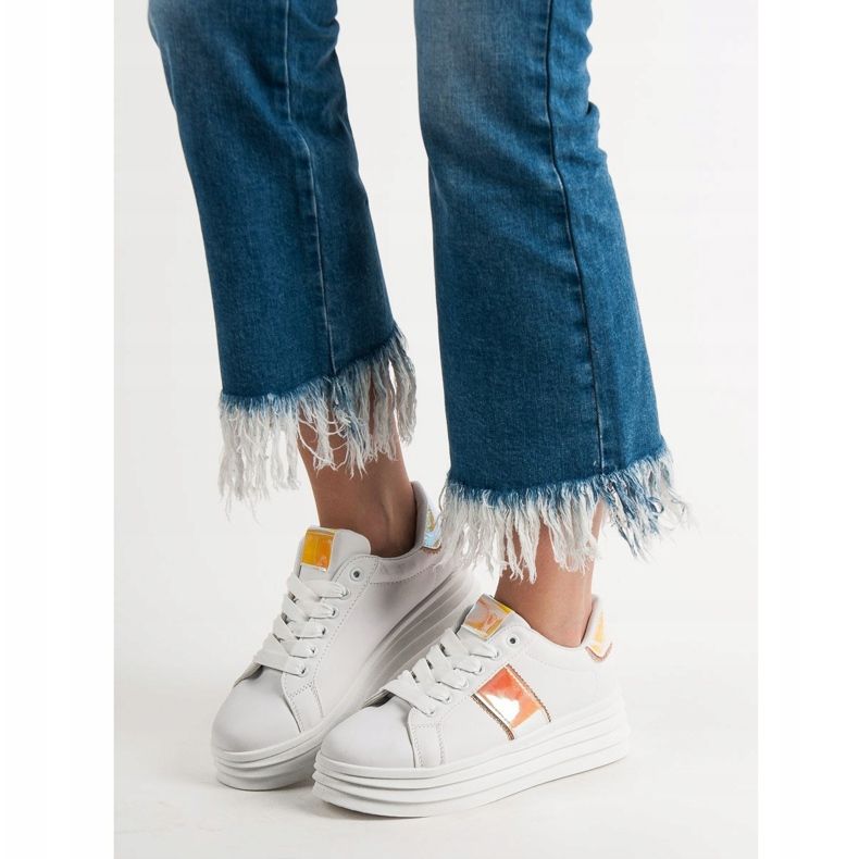 SHELOVET Bílé boty na platformě bílý 2