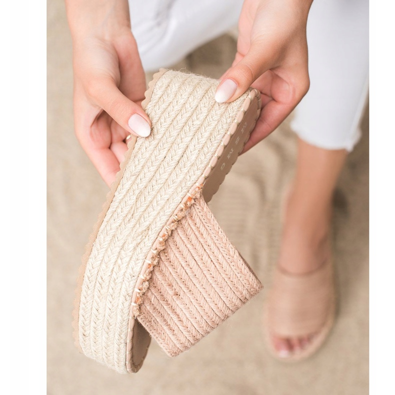 SHELOVET Sandály na klínku růžový 2