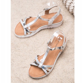 Small Swan Sandály s efektem Holo šedá 1