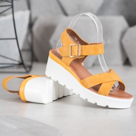 Weide Módní sandály žluť 1