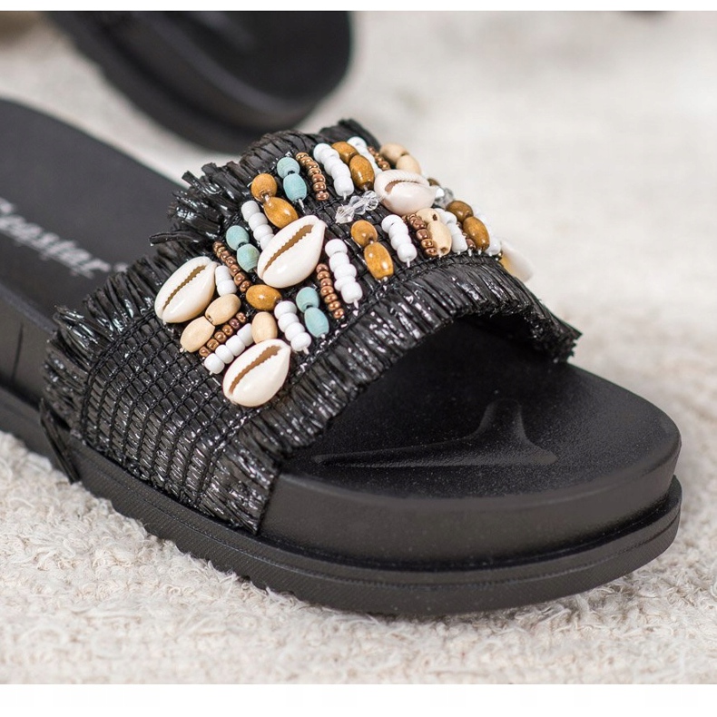 Seastar Černé pantofle s mušlemi černá 1