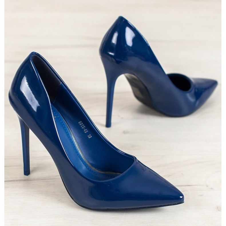 Small Swan Lakované kolíky modrý 1