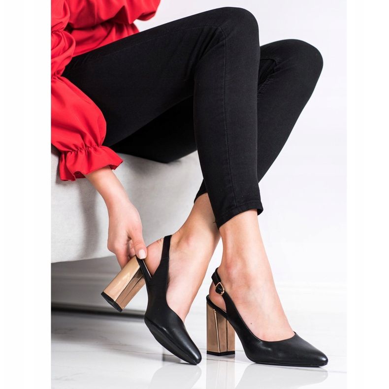 Čerpadla Na Tyči Sergio Leone černá 2 Čerpadla Na Tyči Sergio Leone černá 2