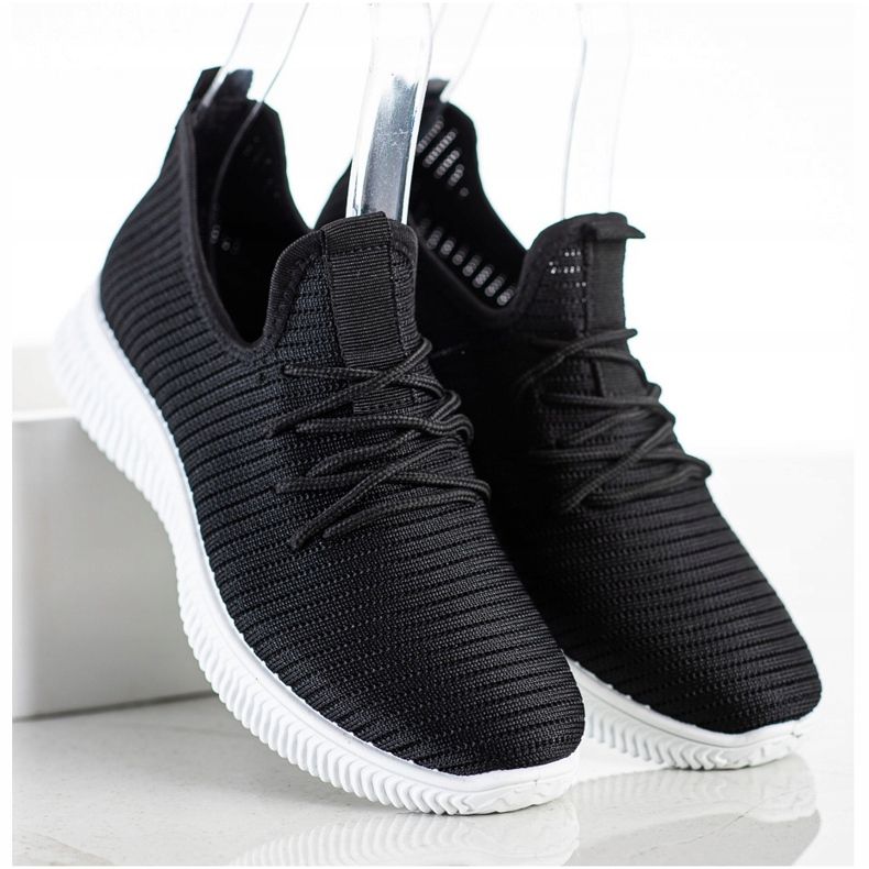 SHELOVET Pohodlné nazouvací tenisky černá 1