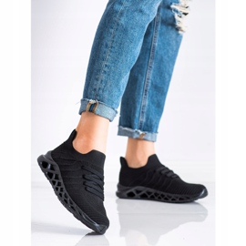 Lehká sportovní obuv MCKEYLOR černý 1