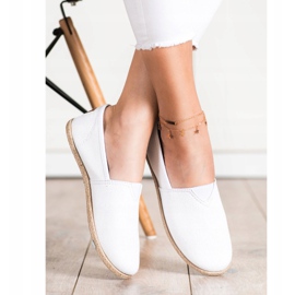 Příležitostné slipy MCKEYLOR bílý 1