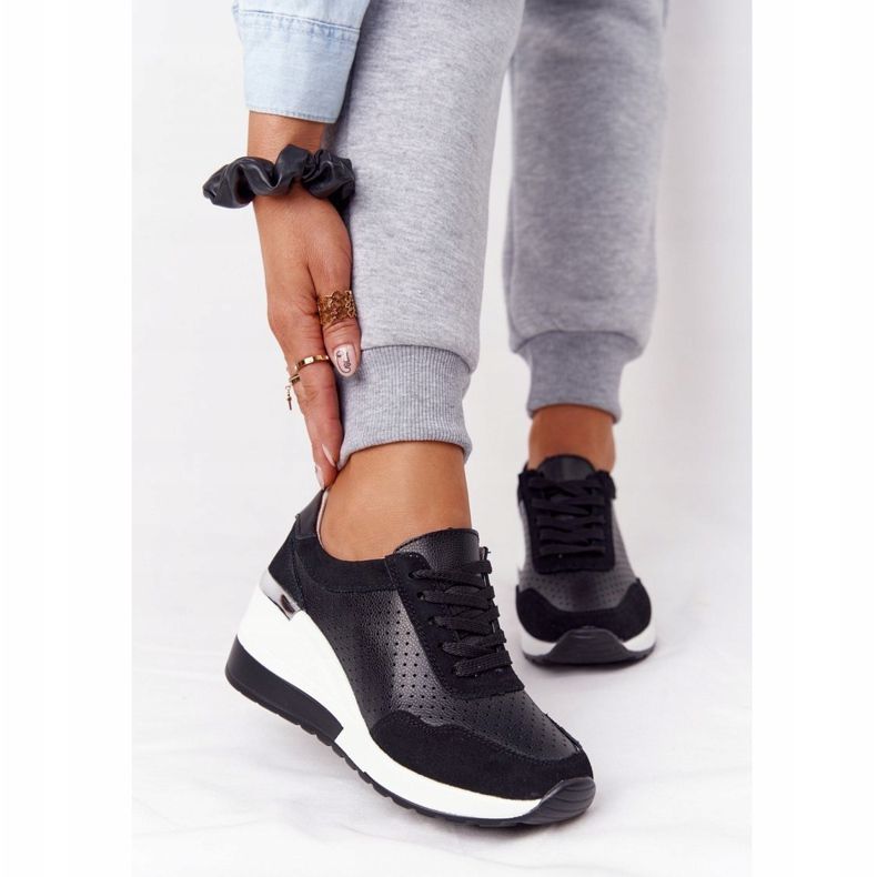 S.Barski Prolamované kožené klínové tenisky S. Bararski Black bílý černá 1