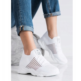 SHELOVET Lehké bílé sportovní boty bílý 2 SHELOVET Lehké bílé sportovní boty bílý 2