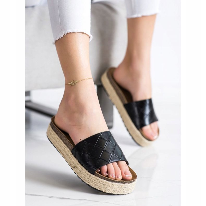 SHELOVET Pantofle Na Platformě černý 2